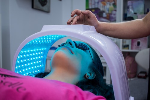 Best LED Light Therapy Device